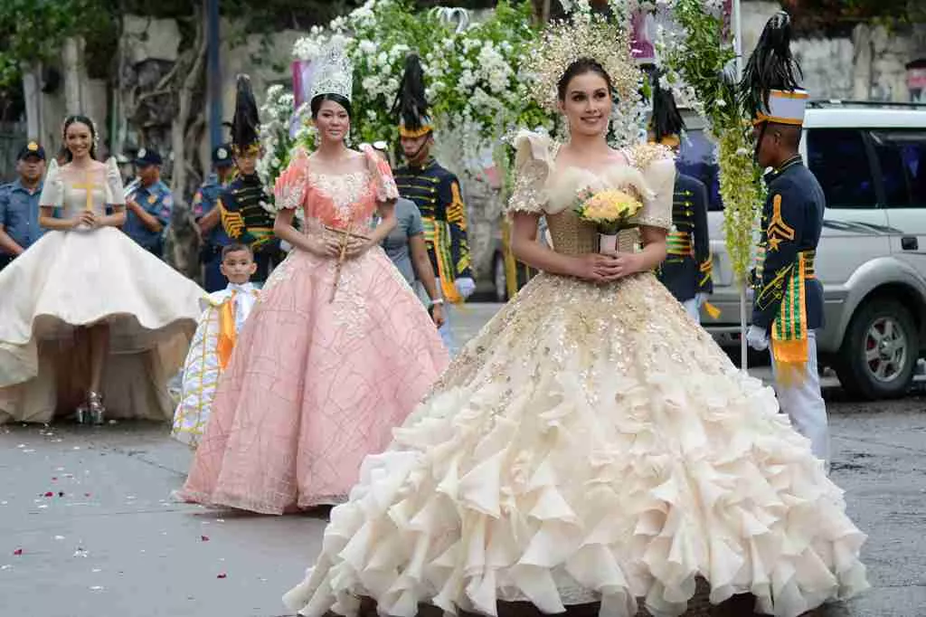 Flores de Mayo