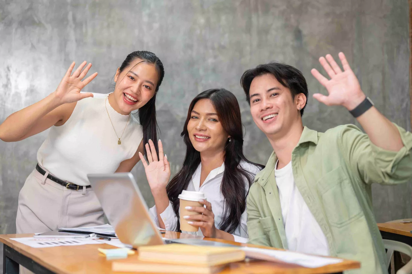 Dealers and Distributors_Pluxee 