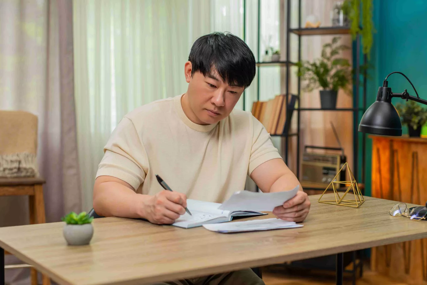 Why rewarding your sales partners manually is costing you more than you think