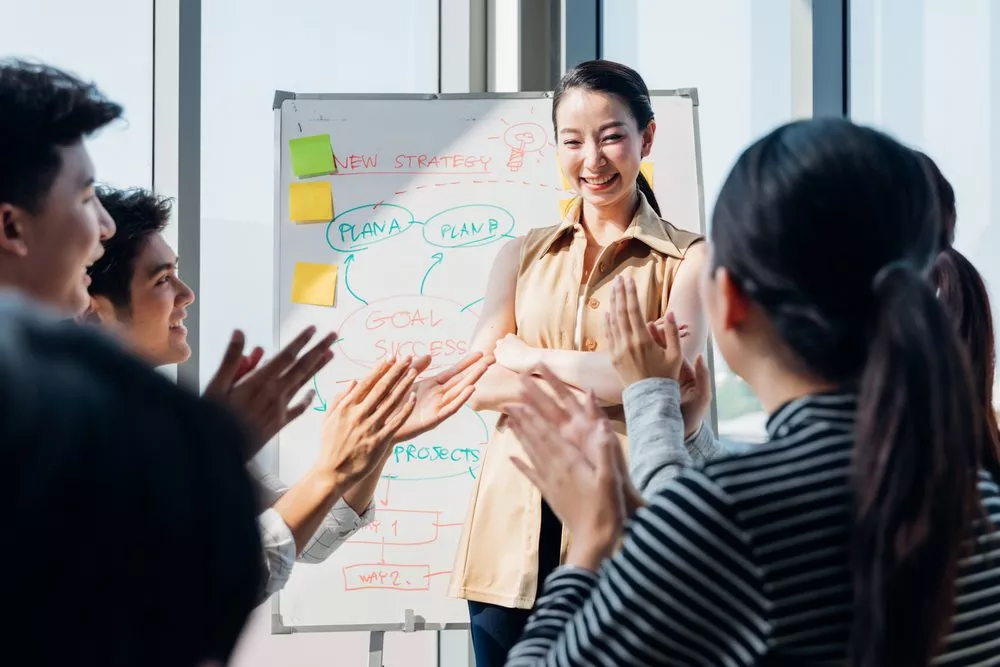 Practical ways to motivate employees this summer, based on your budget 